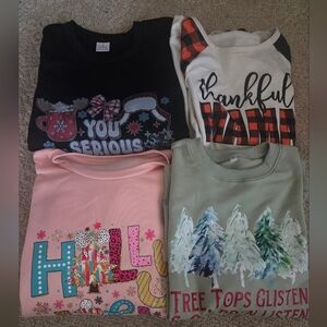 Lot Of 4 Winter Holiday Sweatshirts Size Small